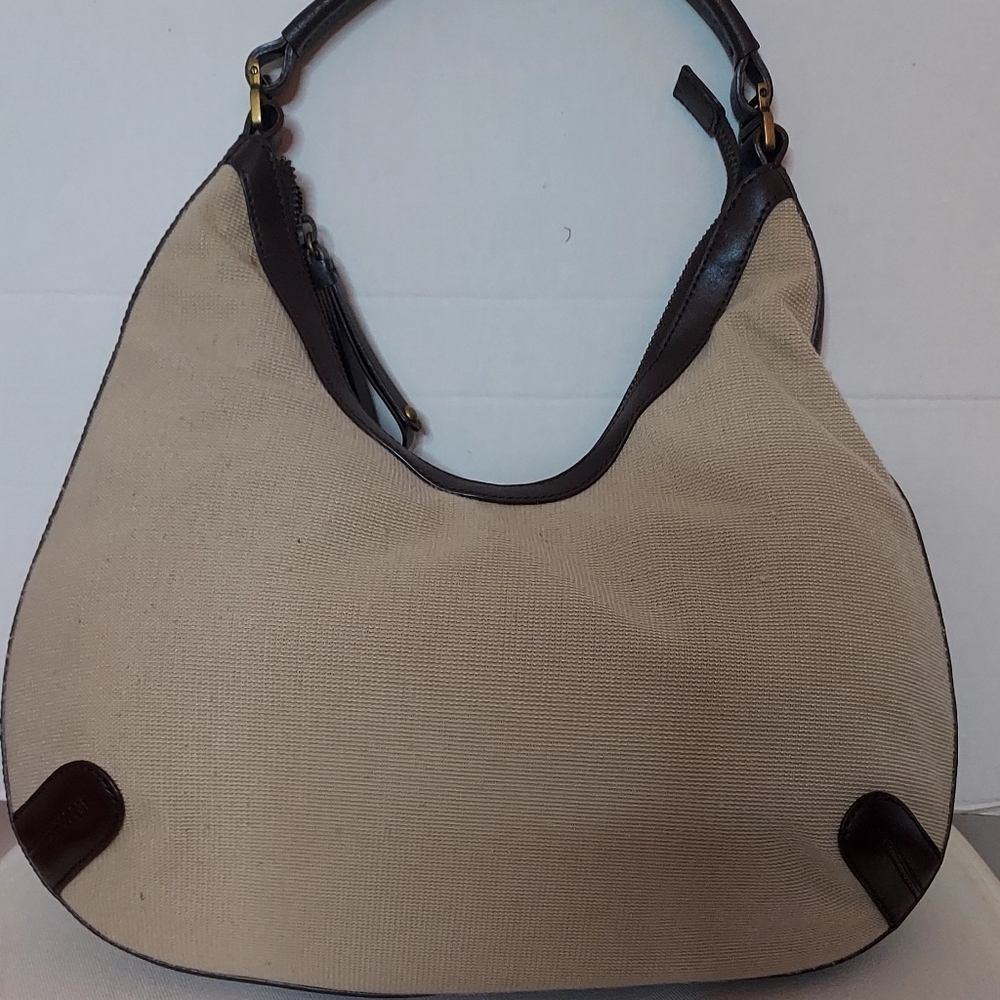 Women Handbag - Picture 3 of 3